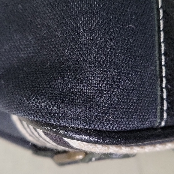 SIZE: approx 5 x 5.5 x 3.5" - Picture 11 of 13